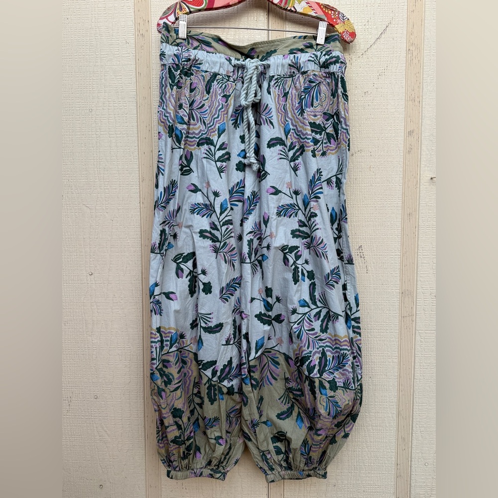 Free People After Glow Balloon Pants Ivory Combo Harem Baggy Pants Genie Floral - Picture 2 of 6